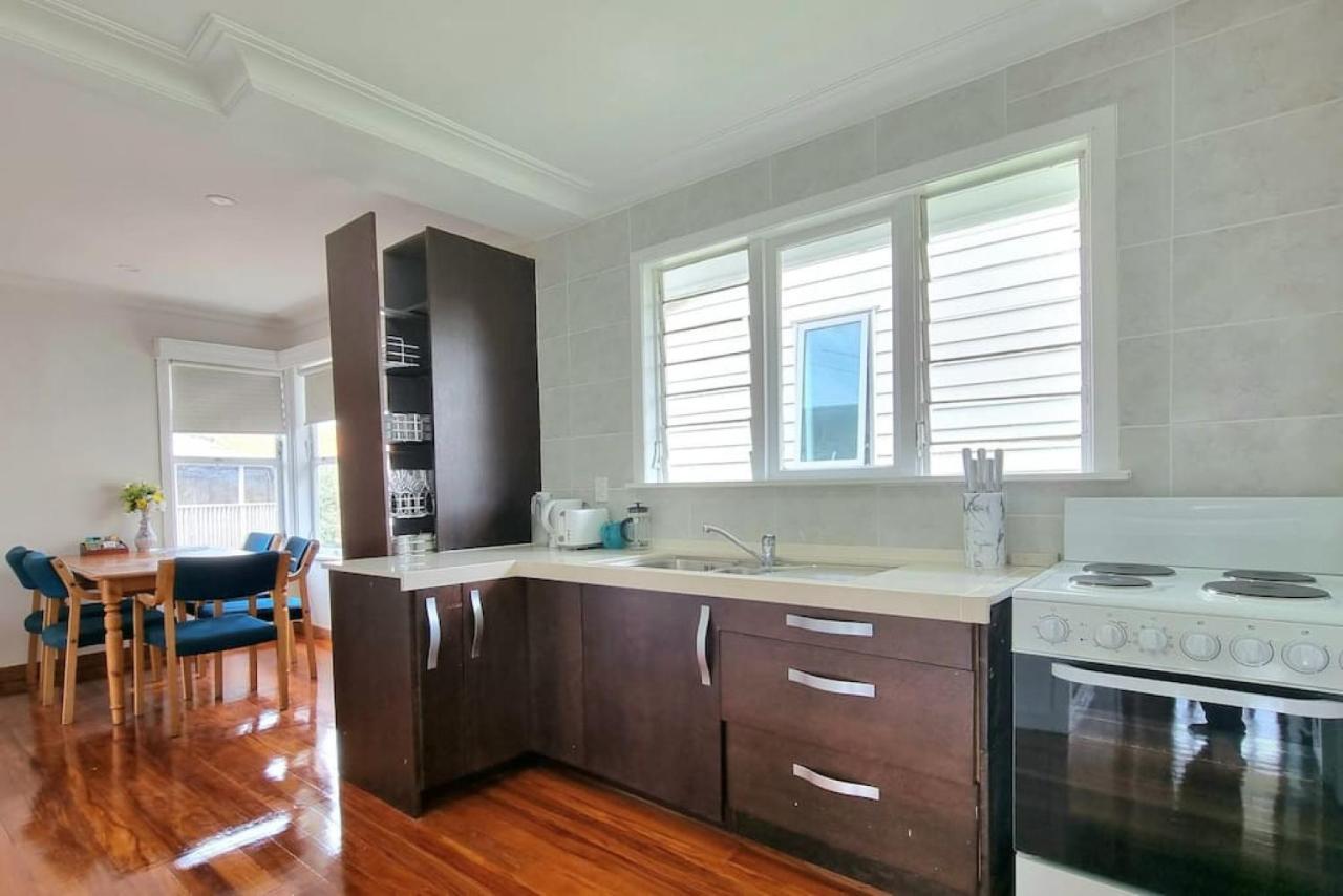 Family Gem In Hillsborough With Free Parking Apartment โอ๊คแลนด์ ภายนอก รูปภาพ